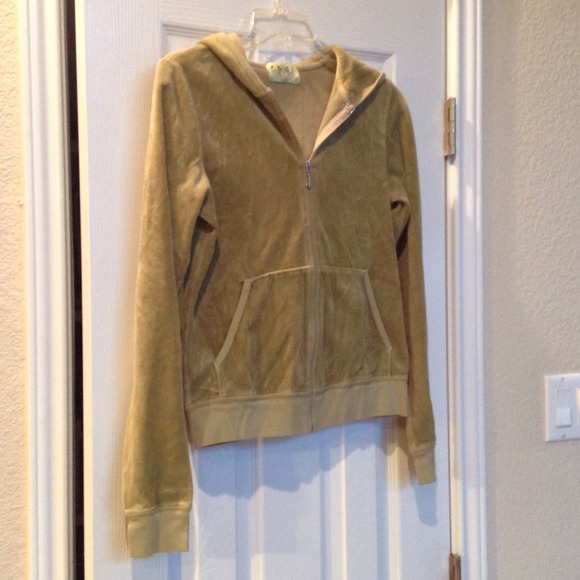 4 different colored Juicy Couture sweaters - Picture 3 of 4