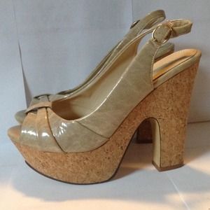 Nature Breeze Platform Heels Beige Size 10