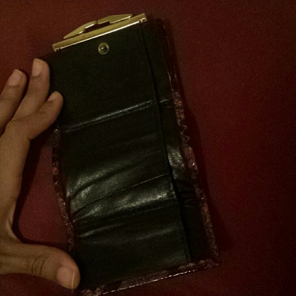 Snake Print Mini Wallet - Picture 2 of 4