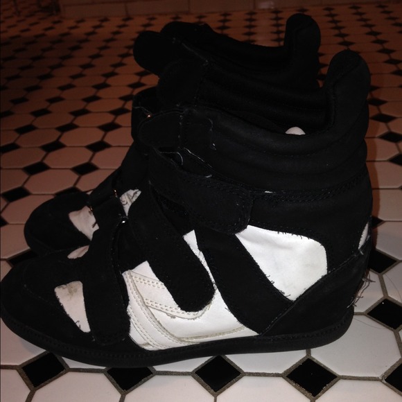 Sneaker wedge