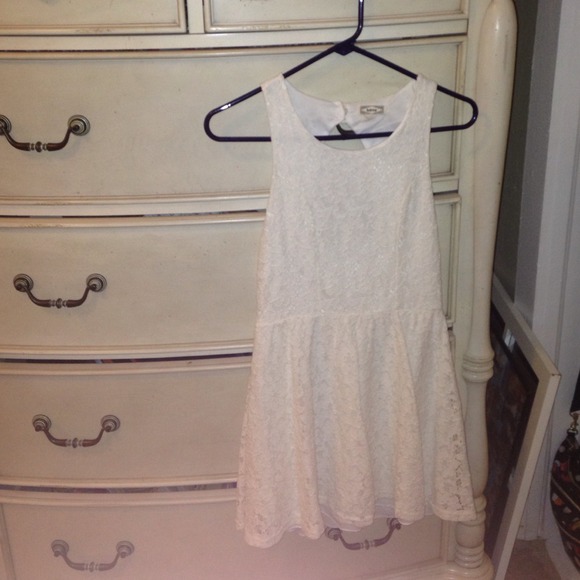 KIRRA  CROCHET CREAM COLORED DRESS