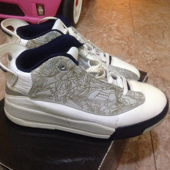 Jordan D-zero - Picture 2 of 3