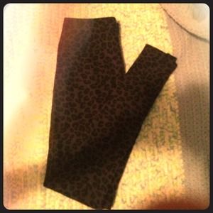 Cute cheetah yoga pants