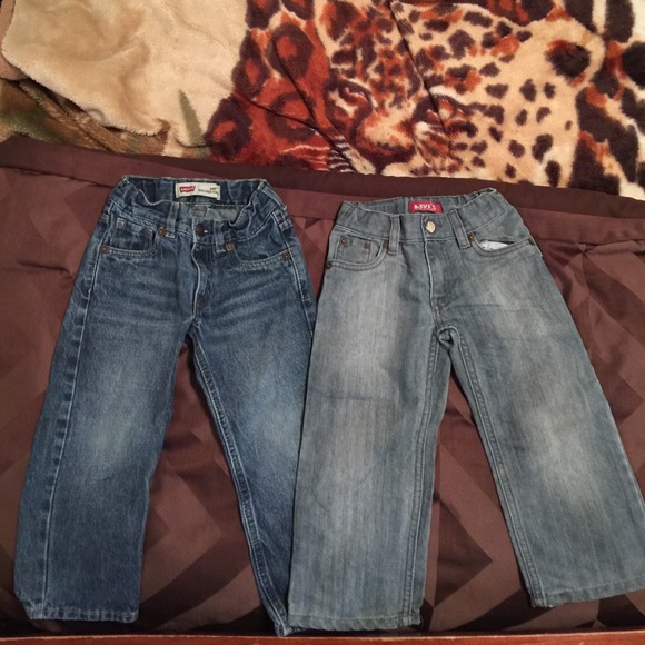 2 pairs of boys Levi's jeans