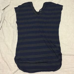 Long v-neck blue/green stripped top
