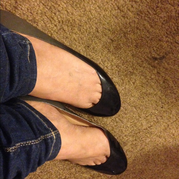 Aldo shoes shaded black with grey - Picture 2 of 4