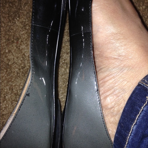 Aldo shoes shaded black with grey - Picture 3 of 4