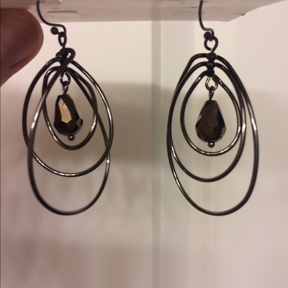 Lia Sophia hematite dangle earring - Picture 2 of 2