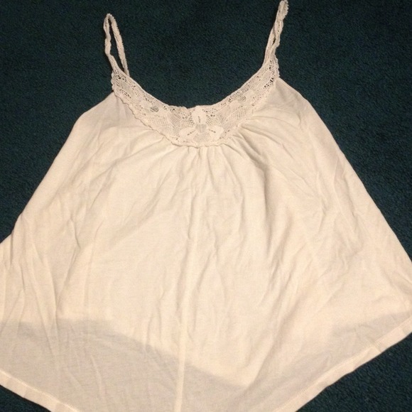 AE ivory crotchet tank top- size XS