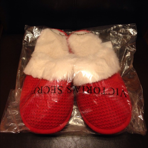Victoria's Secret Other - Last Reduction!! Victoria Secret Slippers