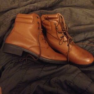 Light brown ankle boots never been worn!