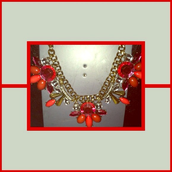 Pomegranate colored brushed gold jeweled necklace