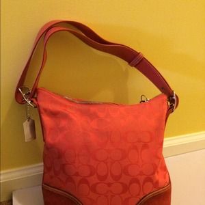 Reserved for @mariposahurtart