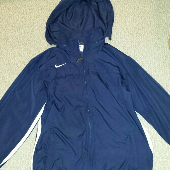 Nike windbreaker