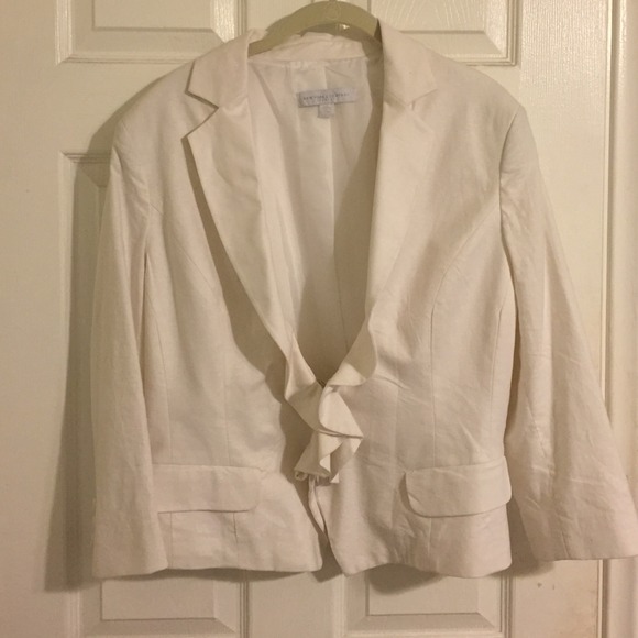 New York and company white blazer