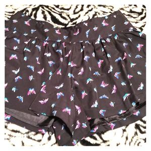 Cute express blooming shorts