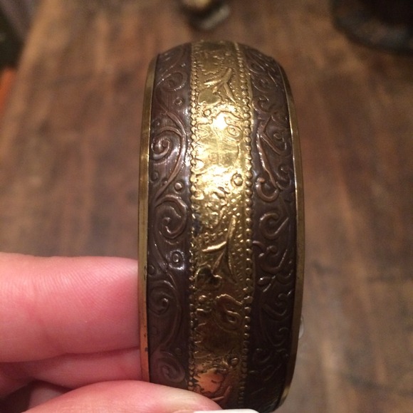 Bracelet - Picture 2 of 3