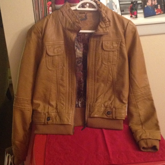 JOU JOU leather jacket. - Picture 1 of 4