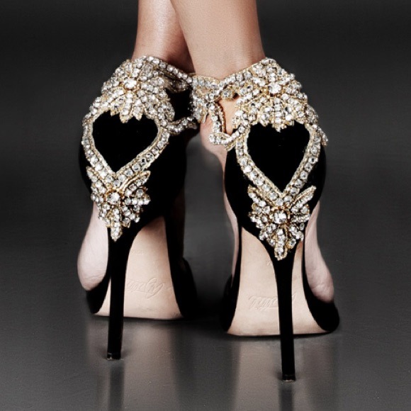 I have to have these puppies!!!!!!!!!