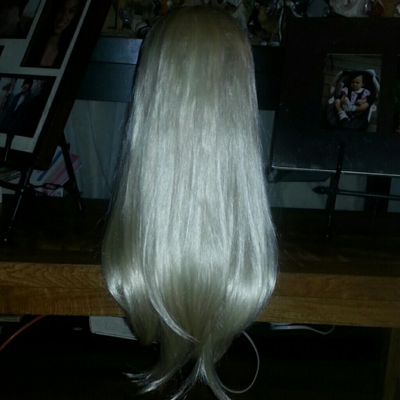 NEW HEAT RESISTANT 60cm long light gold Blonde