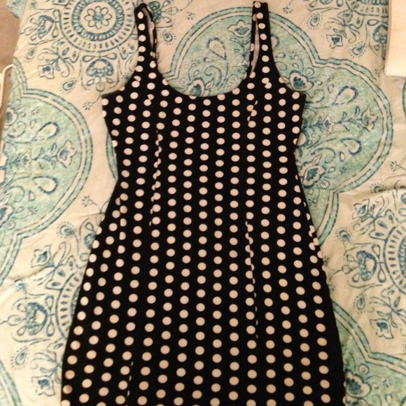 Polka dot fitted bodycon