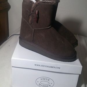 Brand new Steve Madden cozy boots!