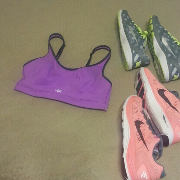 Victoria's secret 34c vsx sports bra people nwot