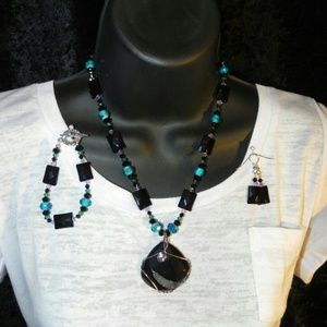 Handcrafted Necklace Set (3 pcs)
