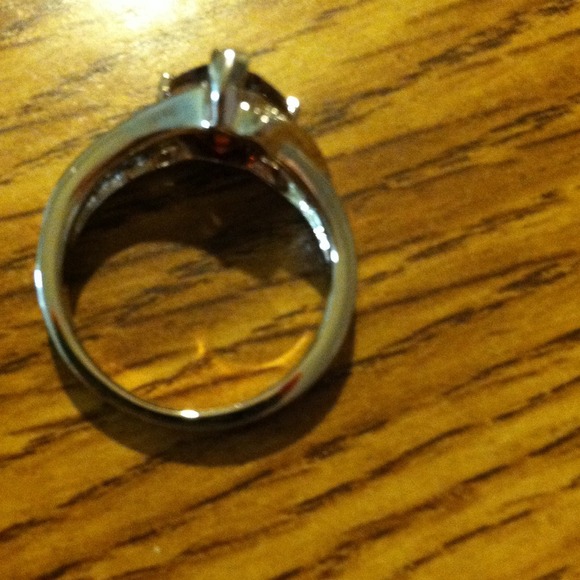 Mens ring FINAL REDUCTION HOLD FOR Jlanon. - Picture 3 of 4