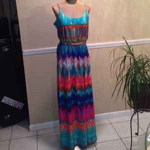 Maxi dress, adjustable straps