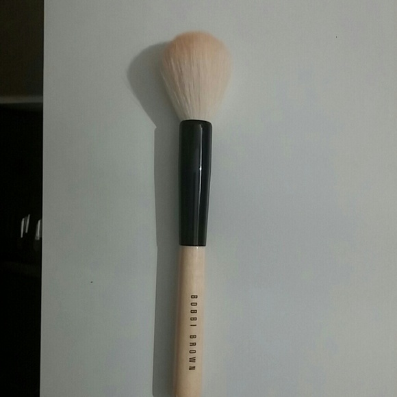 Used authentic Bobbi Brown face blender brush