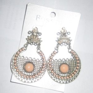 Very cute earrings!!!