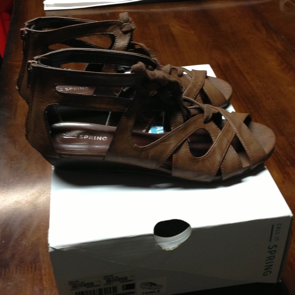 Call it Spring TOWLE SZ ::8:: - Picture 3 of 4