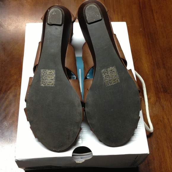 Call it Spring TOWLE SZ ::8:: - Picture 4 of 4