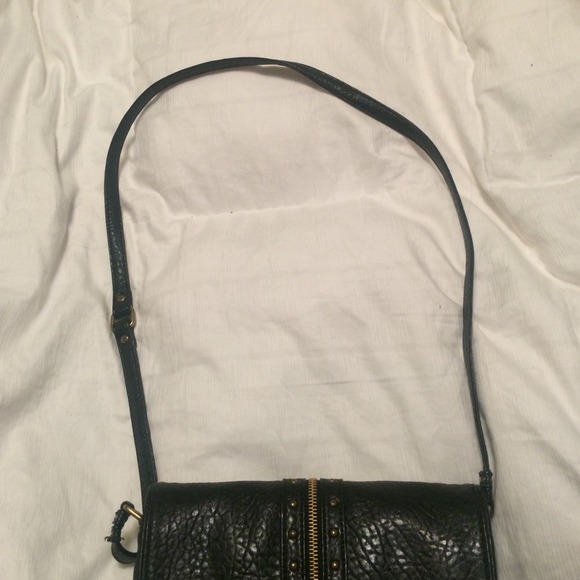 A black R & Em bag - Picture 2 of 4