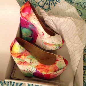 Aldo Brindamour Paint Splatter Stunners