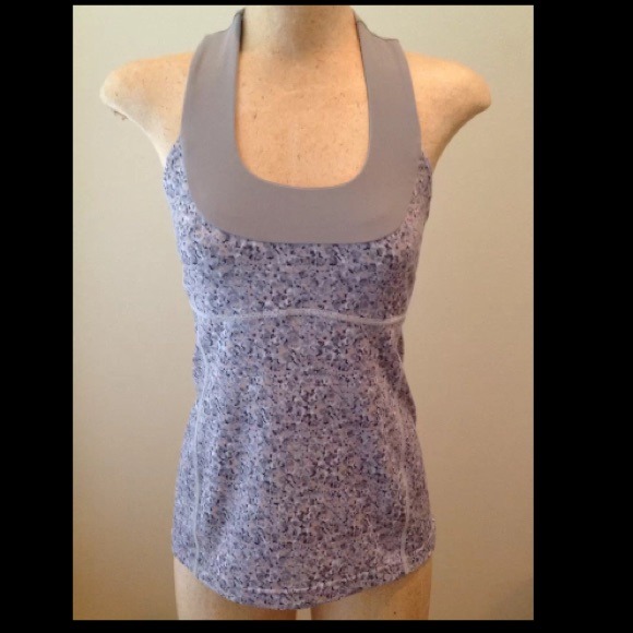 Scoop neck tank petite fleur grey floral 6 NWOT