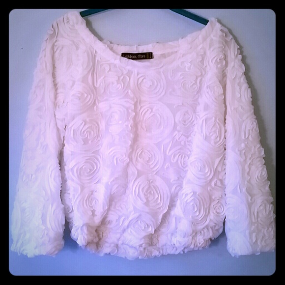 White Rose Applique Top