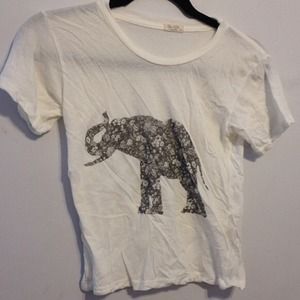 brandy melville elephant tee