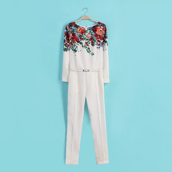 ⛔️Sold⛔️Floral jumpsuit