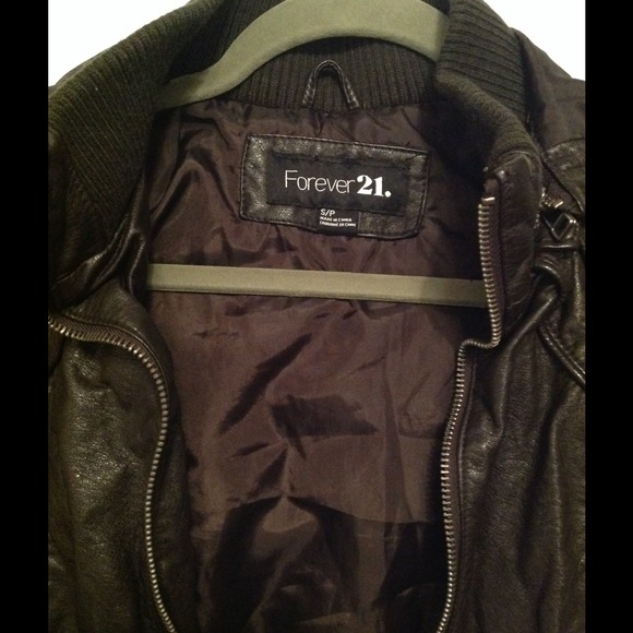 Forever 21 jacket - Picture 3 of 4