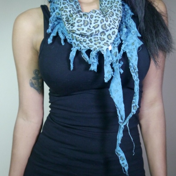 Blue animal print scarf