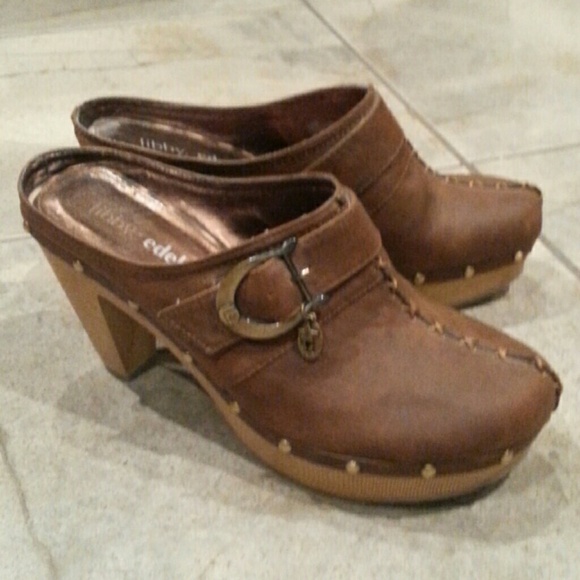 Clogs