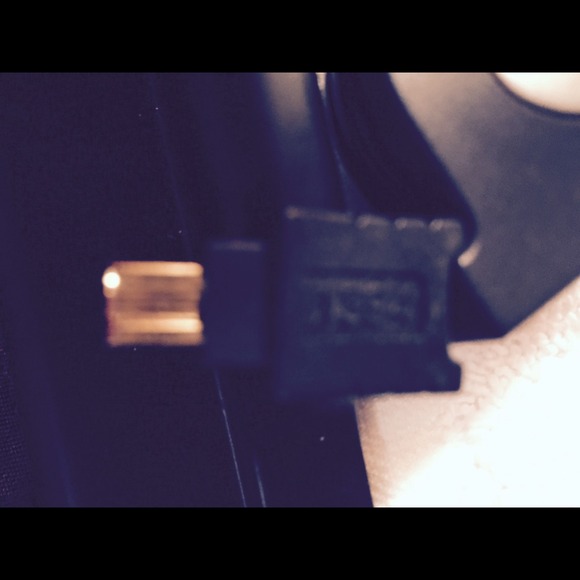 Dunes Retractable Dual Cables - Picture 3 of 4