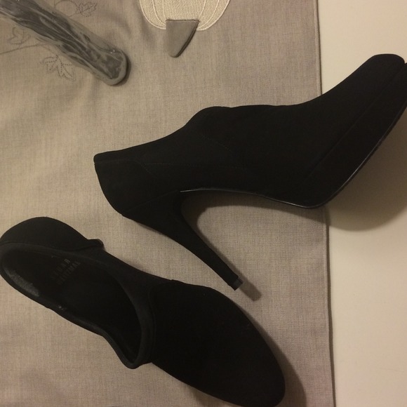 Stuart weitzman like new black suede bootie - Picture 2 of 4