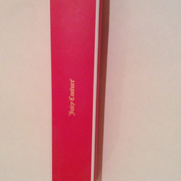 Brand new juicy couture charm bracelet gold