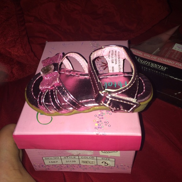 shoe girl size 3