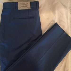 Gap tailored crop pants