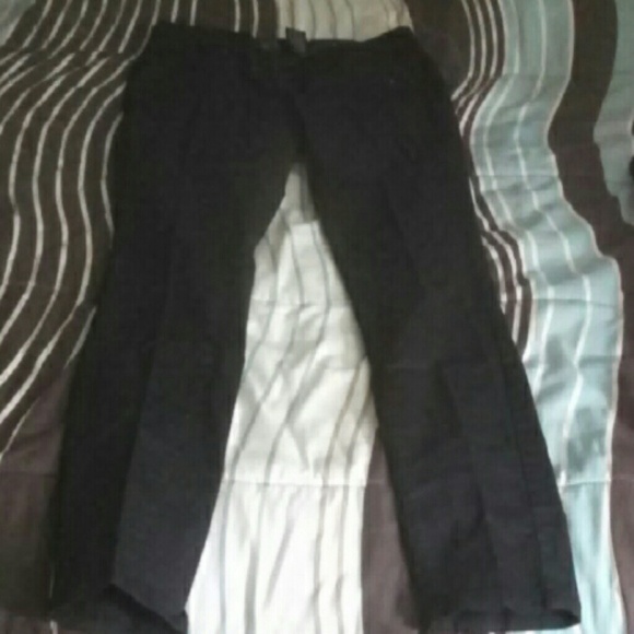 Black skinny pants NWOT