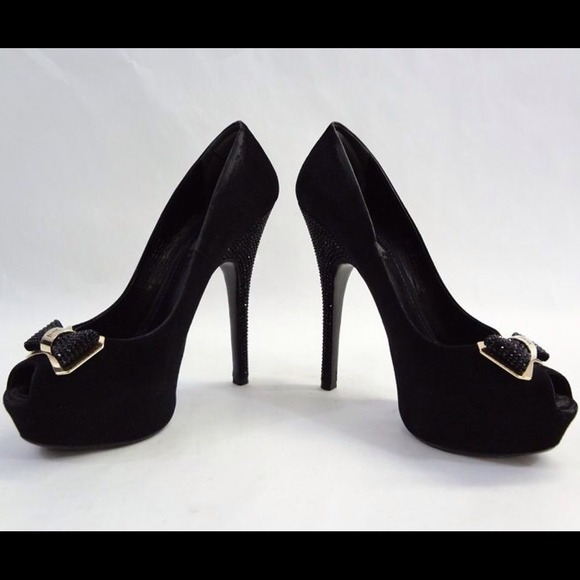 Authentic Louis Vuitton Open toe pumps. Sz 38.5 - Picture 2 of 4